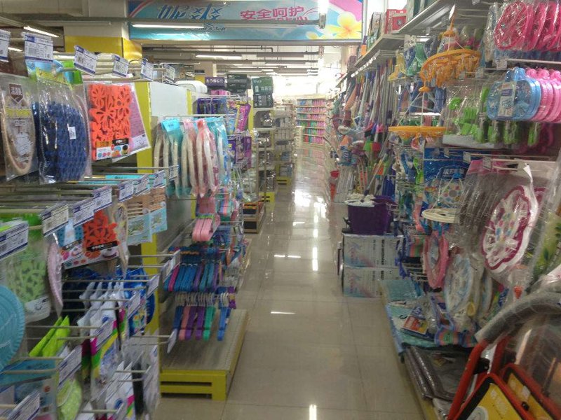 通川区便利店：城市生活的便利缩影